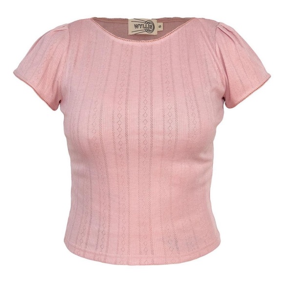 Shop Wyllis Top 🎀 - Picture 2 of 2